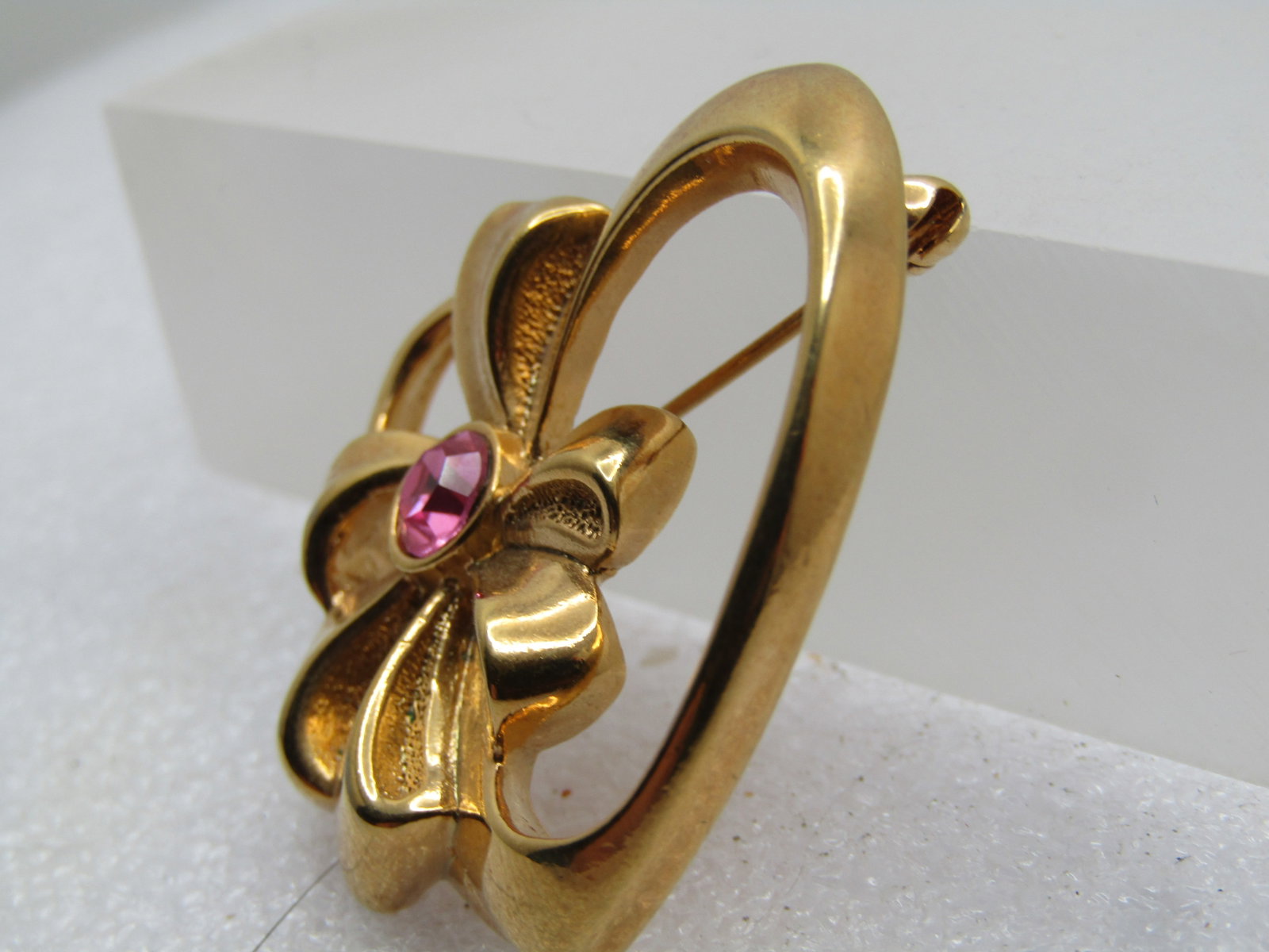 Vintage Heart & Bow Brooch with Pink Rhinestone, Avon, 1960's-1970's - 2