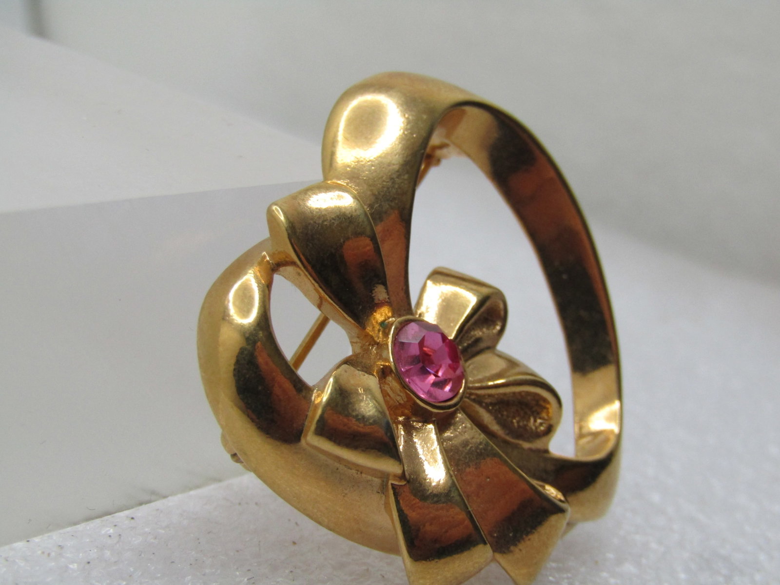 Vintage Heart & Bow Brooch with Pink Rhinestone, Avon, 1960's-1970's - 3