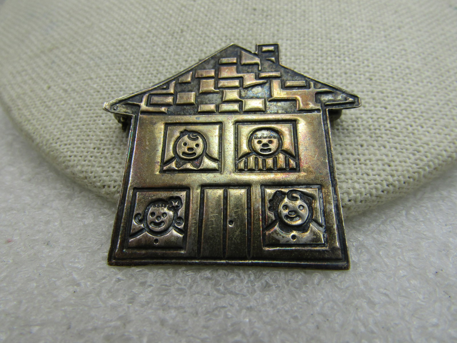 Vintage Sterling Silver House Family Brooch, Mexico, 1.5", 8.36 gr. - 3