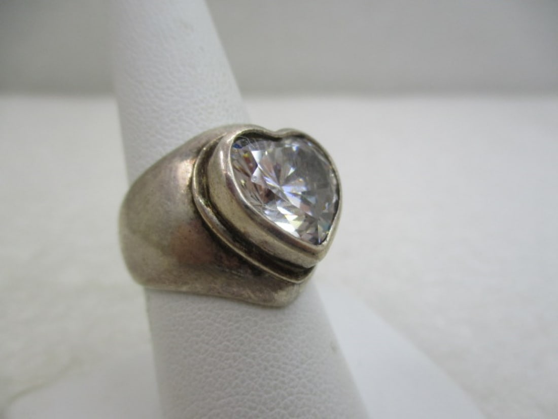 Vintage Sterling Silver Heart CZ Ring, Chunky, Sz. 8 (L) - 2