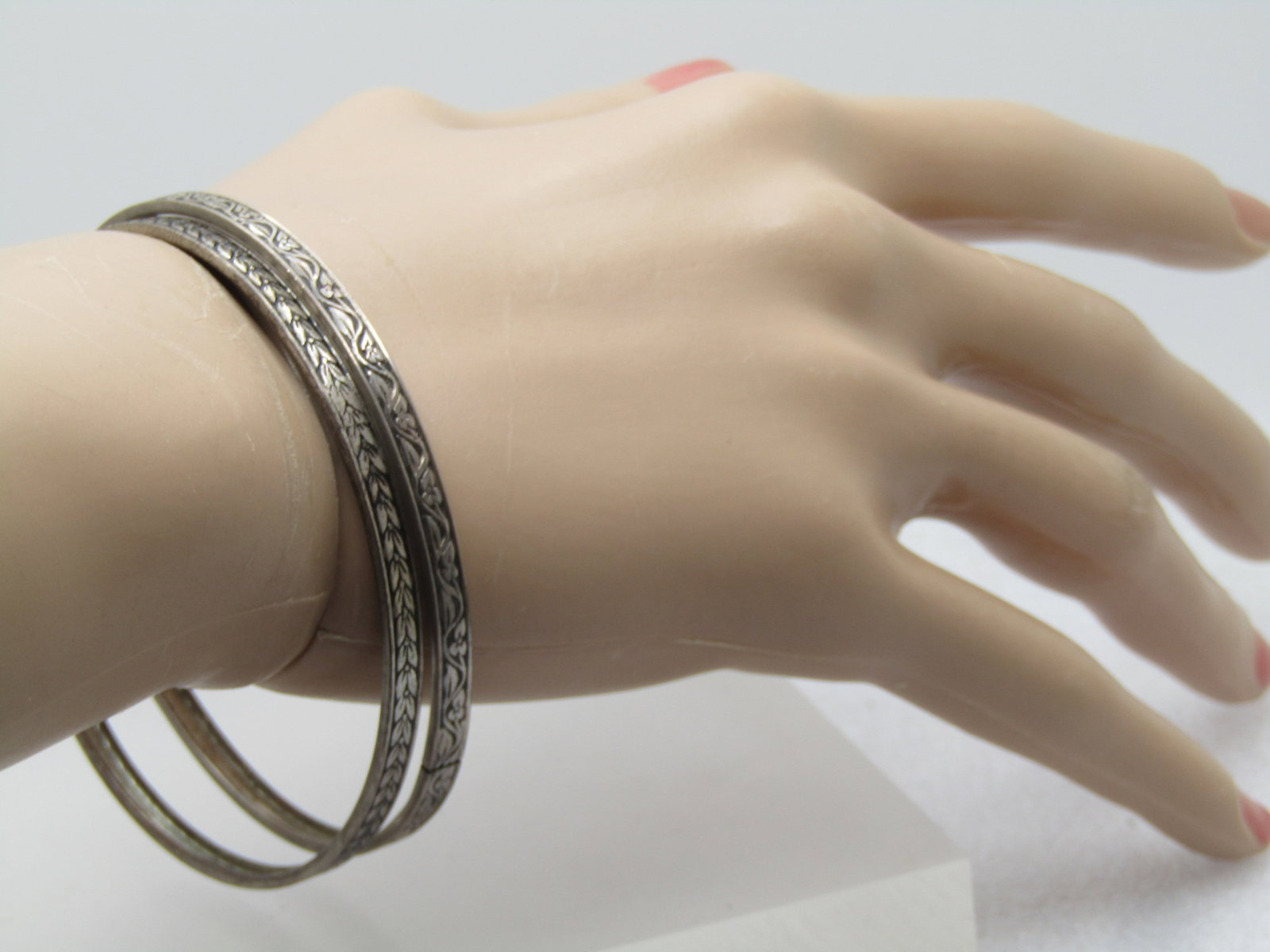 Vintage Sterling Pair Bangle Bracelets, 7.75" Floral Scrolled, 1940's-1950's - 6