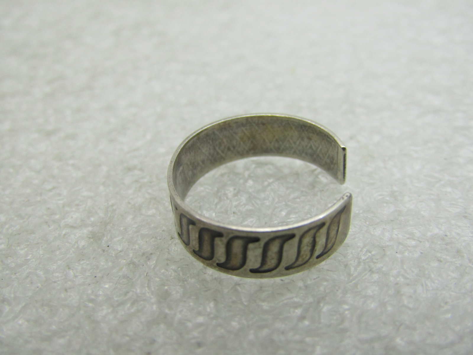Vintage Sterling Silver Toe Ring, Adjusts. Sz 2.5 - 4 - 6