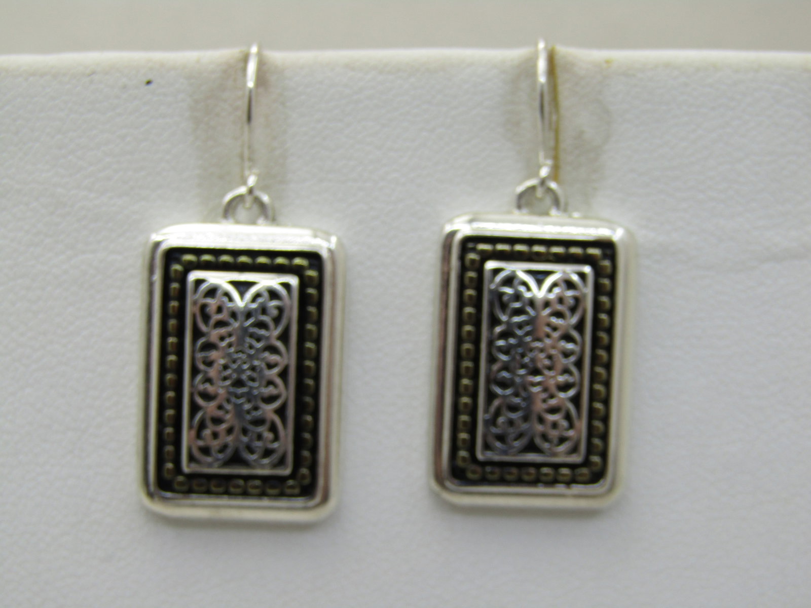 Vintage Premier Designs Scrolled Earrings, Pierced, 1.5", Silver Tone: Title: Vintage Premier Designs Scrolled Earrings, Pierced, 1.5", Silver Tone Description: Vintage Premier Designs Scrolled Earrings, Pierced, 1.5", 5/8" wide, Rectangular, Silver Tone. 1980's-1990's. 