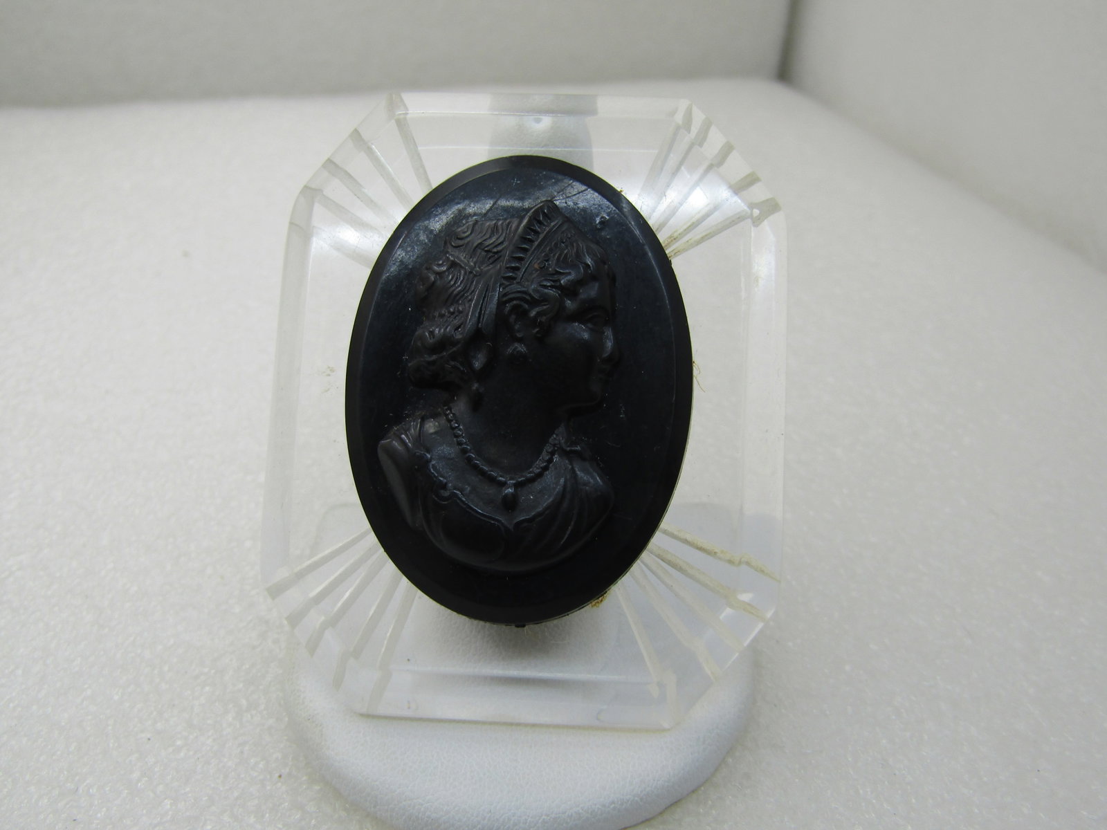 Vintage 1940's Clear Lucite & Black Cameo Brooch, Reverse Carved Frame, 2.5" - 2