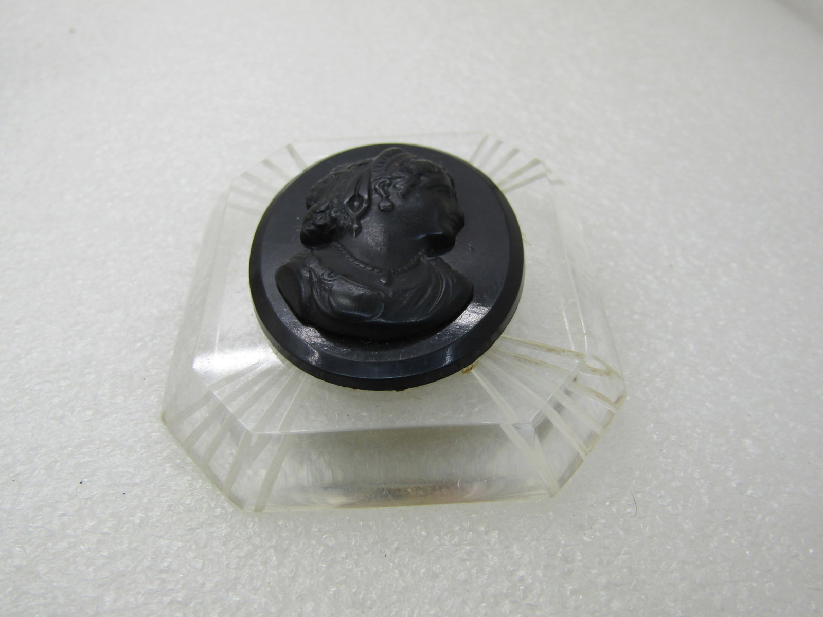 Vintage 1940's Clear Lucite & Black Cameo Brooch, Reverse Carved Frame, 2.5" - 3