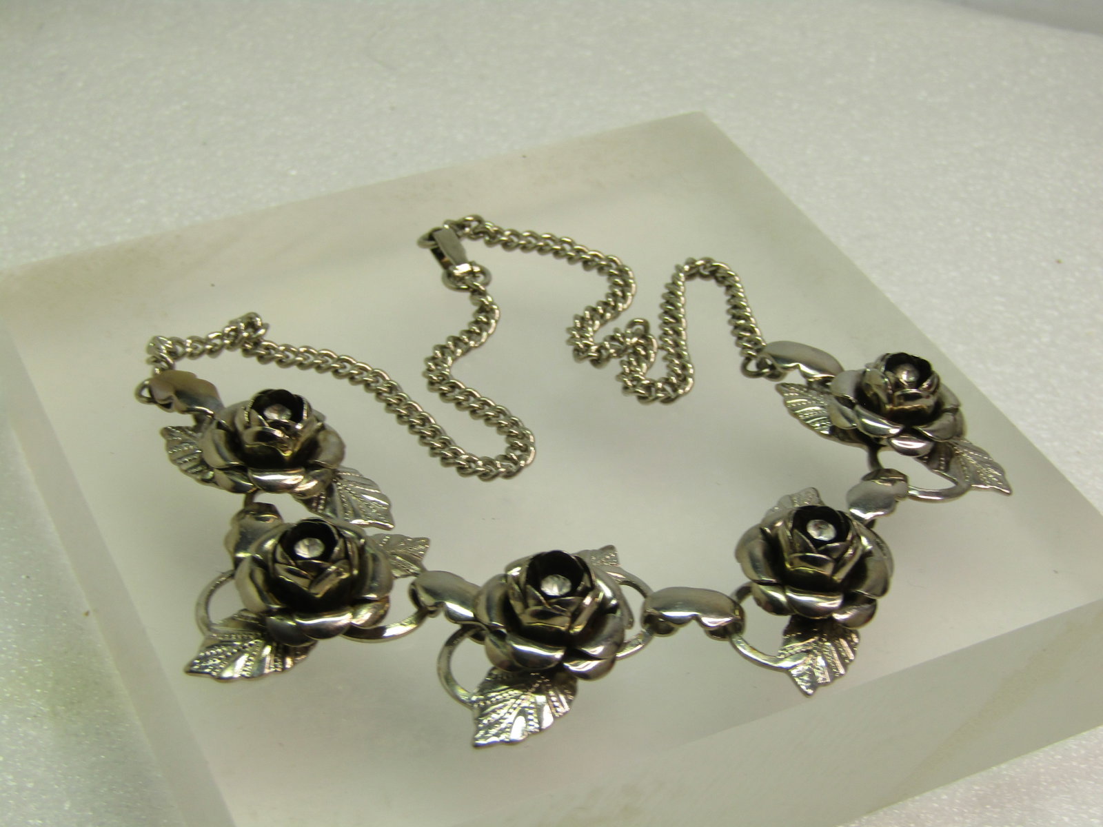 Vintage Rose Blossom Necklace, Rhinestone Center, 16.5", 1960's-1970's - 6