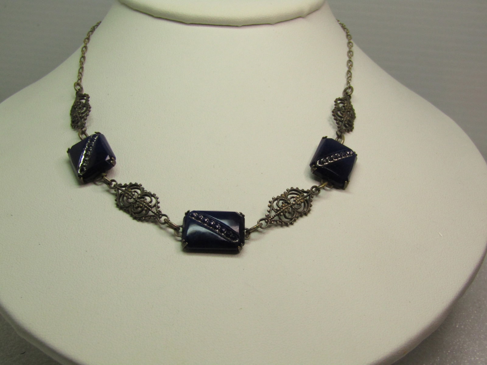 Vintage Blue Glass Necklace, Filigree Links, 16", 1920's, Sterling Clasp: Title: Vintage Blue Glass Necklace, Filigree Links, 16", 1920's, Sterling Clasp Description: Vintage Blue Glass Necklace, Filigree Links, 16", 1920's, Sterling Clasp. Navy blue rectangular glass links