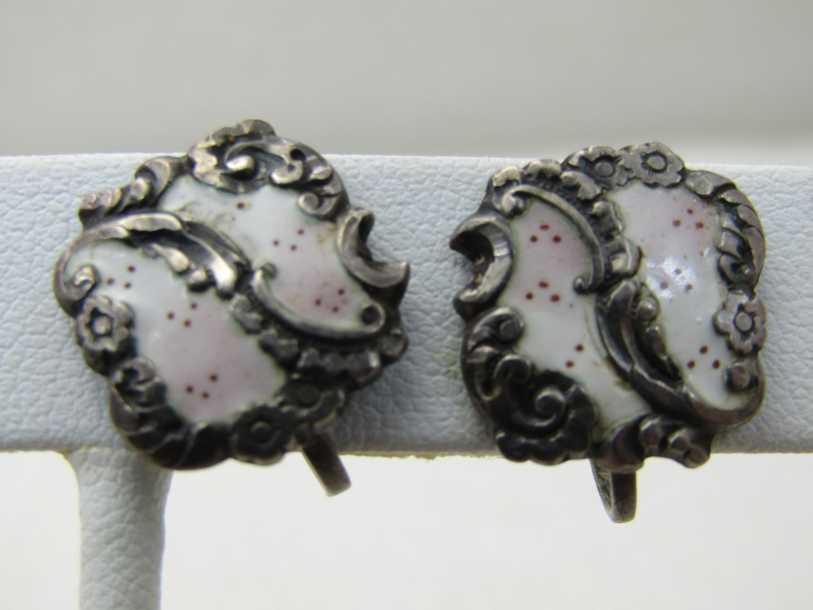 Vintage Sterling early 1900's Enameled Earrings, Screw Back, Floral Scrolled Design - 2