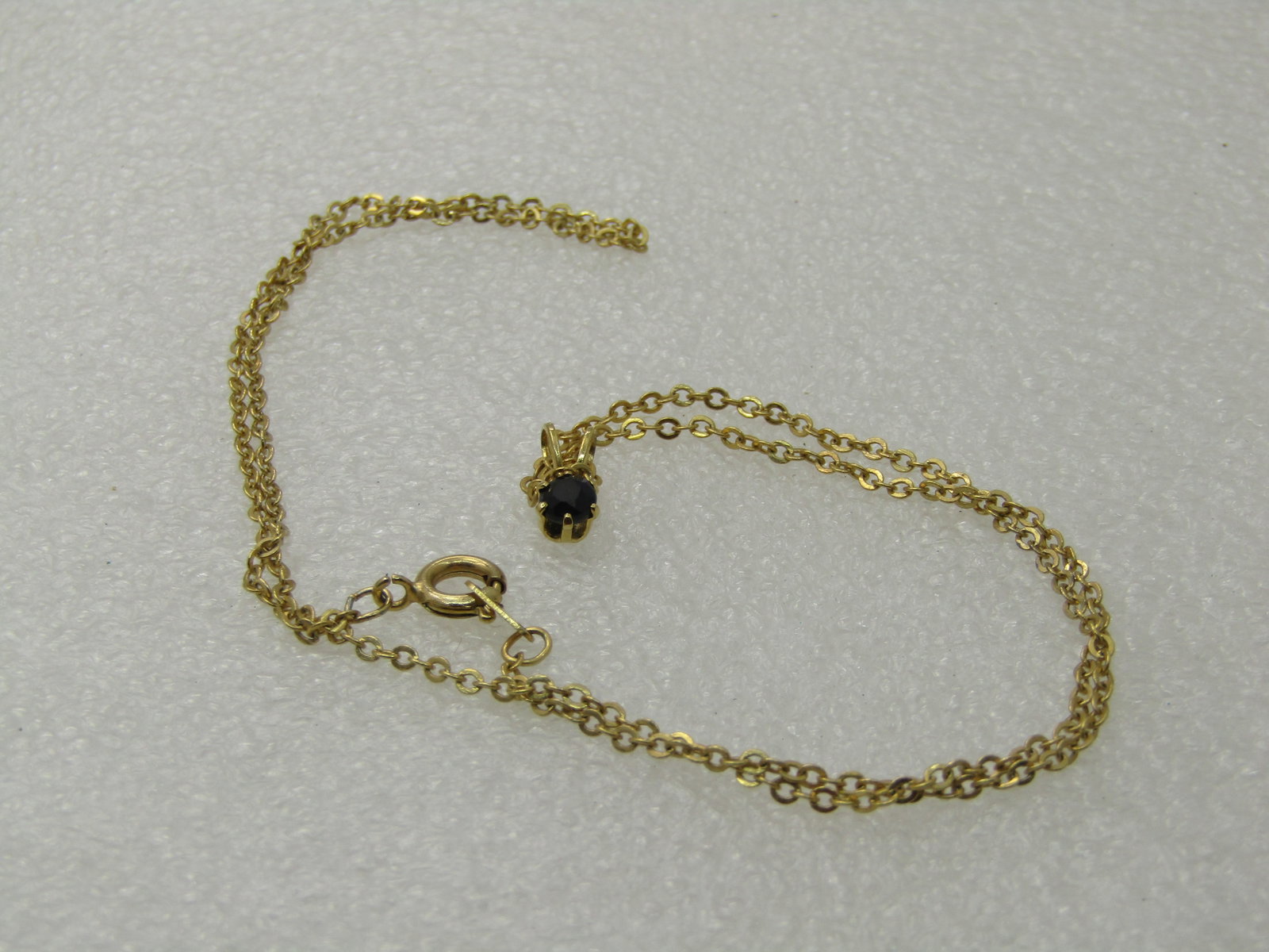 Vintage Gold Tone Black Solitaire Necklace, 17" NL - 5