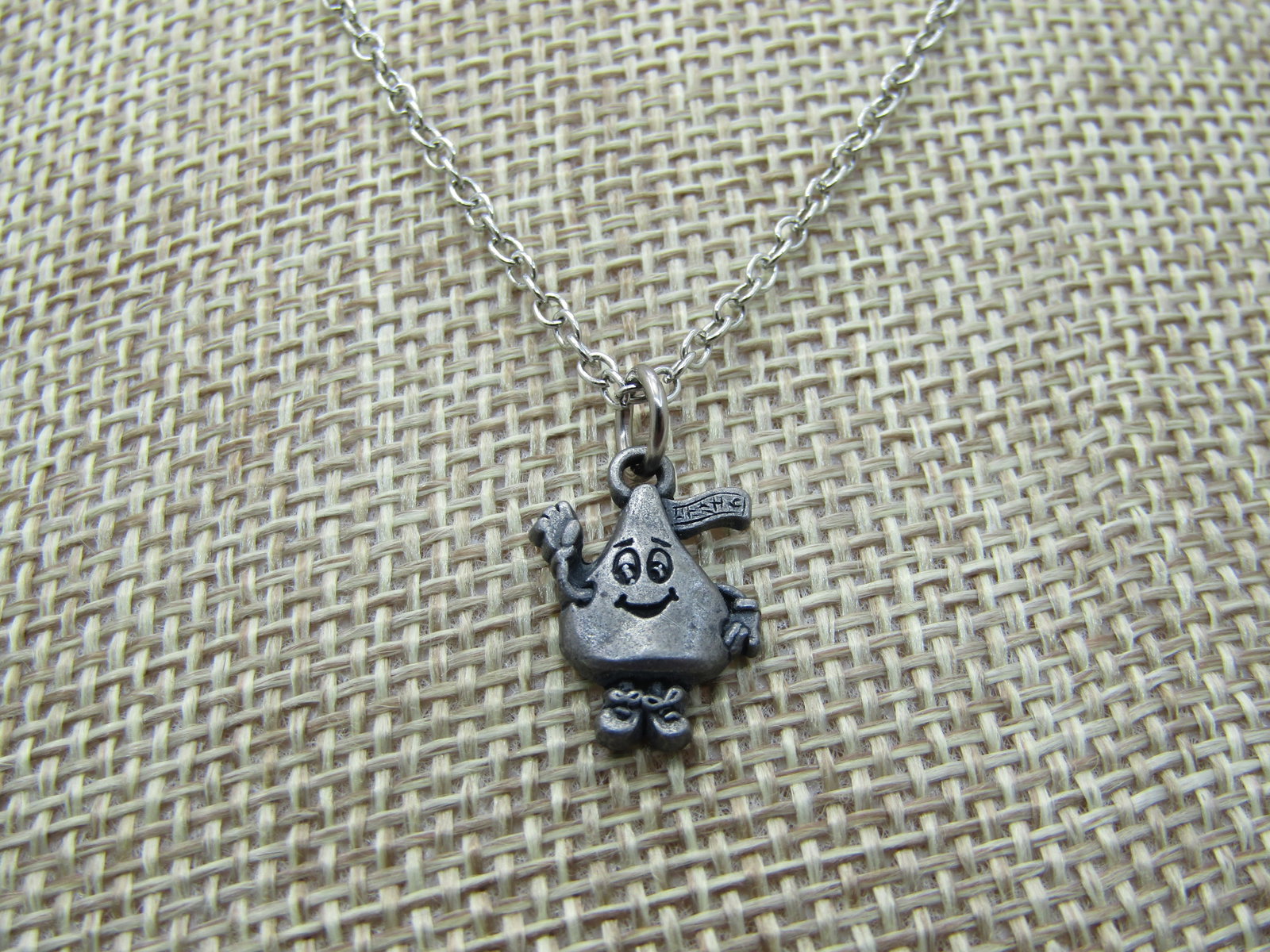 Vintage Hershey's Kiss Necklace, 16", 1970's. Silver & Pewter Tone NL - 3