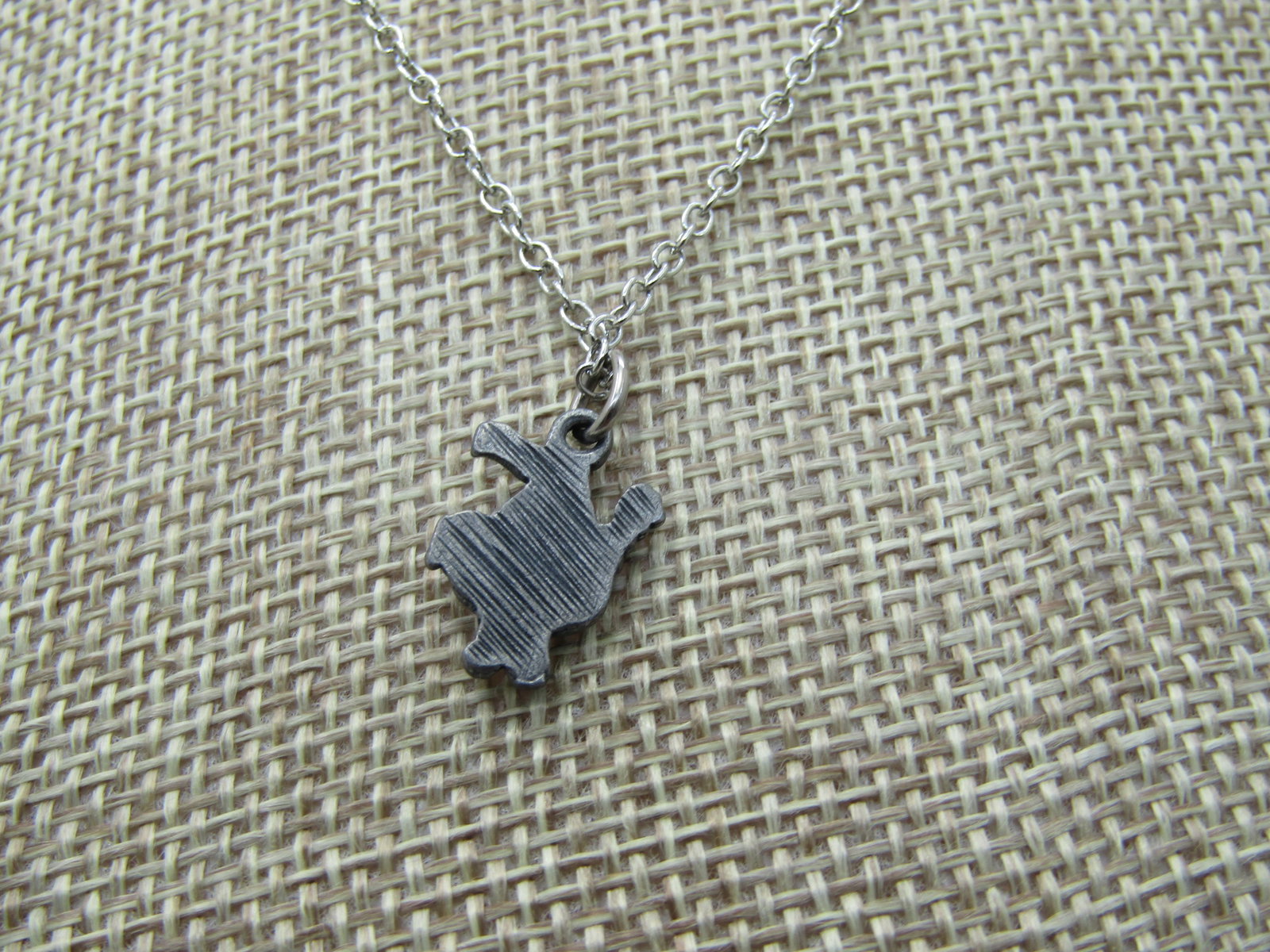 Vintage Hershey's Kiss Necklace, 16", 1970's. Silver & Pewter Tone NL - 4
