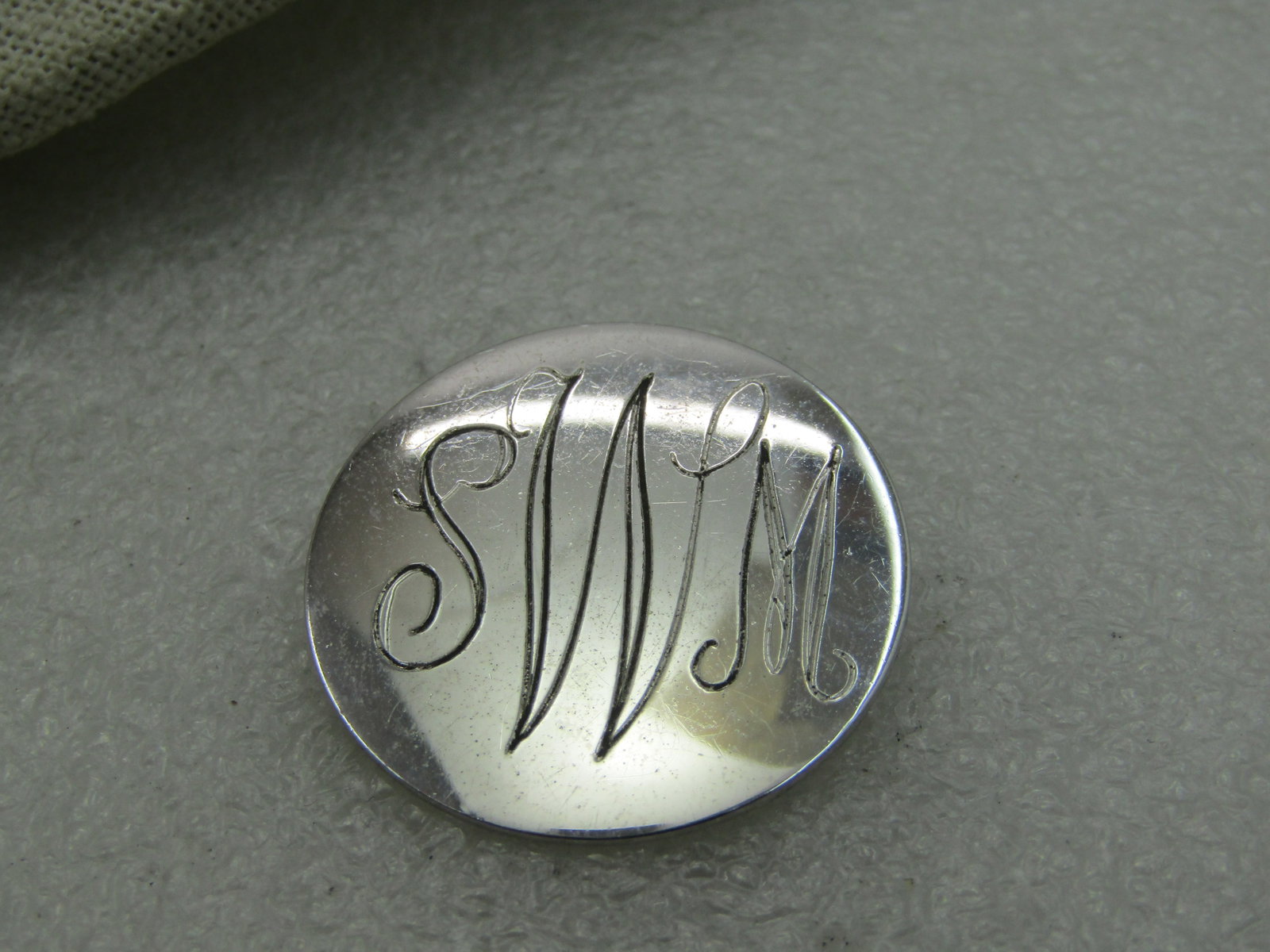 Vintage Sterling Engraved SWM Circle Brooch, 1.25", 25th Engraved on Back - 3