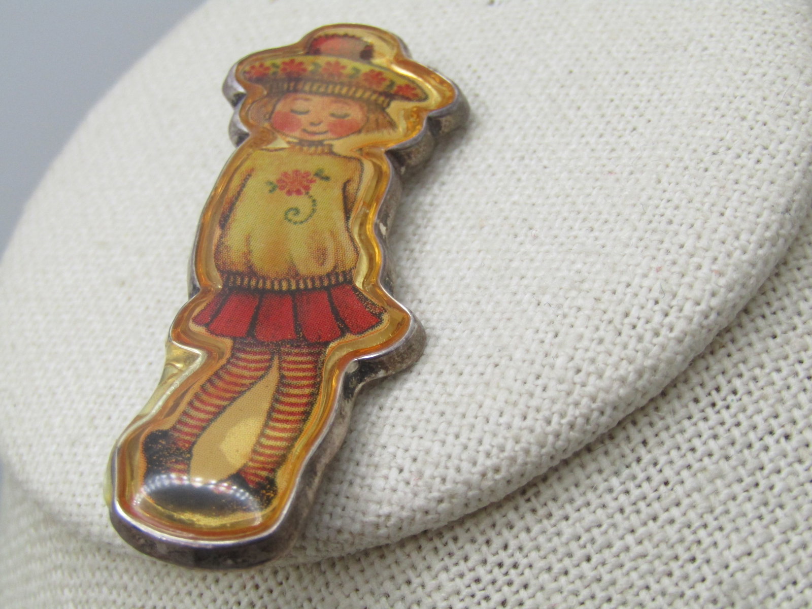 Vintage Sterling Girl Image Insert Brooch, Signed Meink, Mexico, 1980's - 4
