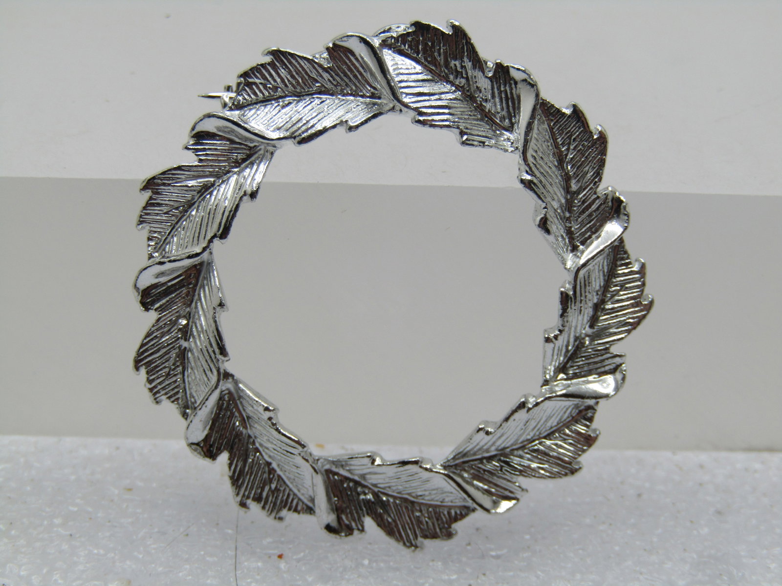 Vintage Leaf Circle Brooch, 1960's-1970's,, Signed Gerry's (1 of 5)