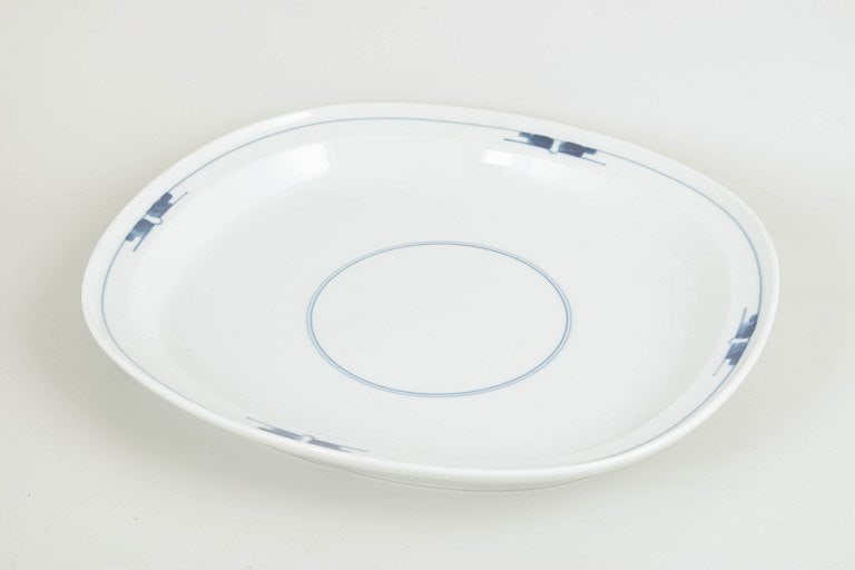 Gertrud Vasegaard for Royal Copenhagen, Denmark. Large porcelain serving platter with blue - 2