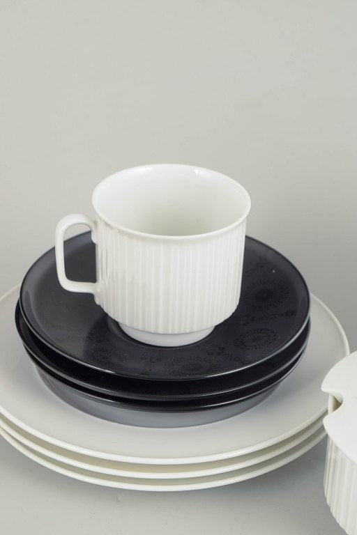 Tapio Wirkkala for Rosenthal, Scandinavia. Coffee service in white porcelain with a fluted surface. - 2