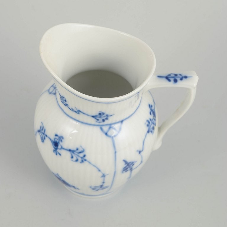 Royal Copenhagen, Denmark. Porcelain creamer decorated with cobalt-blue underglaze, Blue Fluted - 2