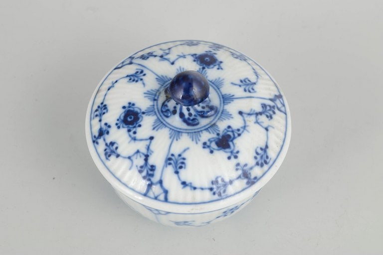 Royal Copenhagen, Denmark. Porcelain creamer decorated with cobalt-blue underglaze, Blue Fluted - 2