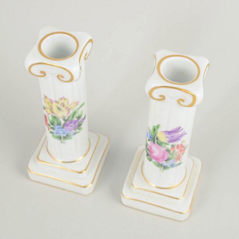 Herend, Hungary. Pair of porcelain candlesticks with floral decoration. Mid-20th century. - 2