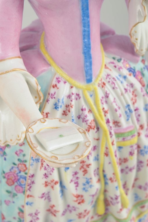 Meissen, Germany. La Belle Chocolatière, porcelain figurine. Museum quality. Approx. 1790s. - 7