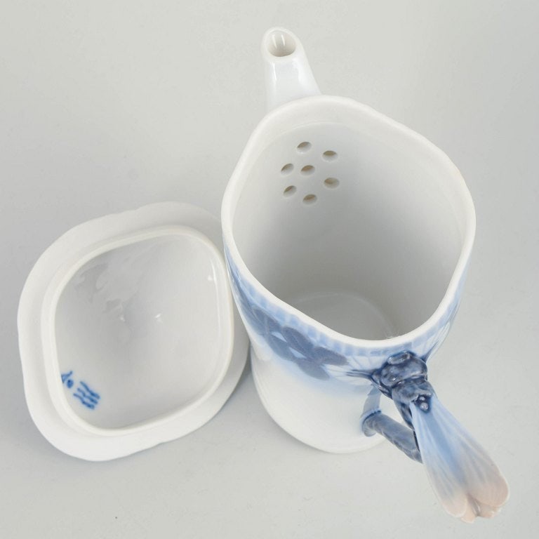 Royal Copenhagen, Denmark. Midsummer Night's Dream, small porcelain coffee pot with decoration in - 4