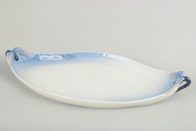 Royal Copenhagen, Denmark. Midsummer Night's Dream, large porcelain tray with decoration in blue - 2