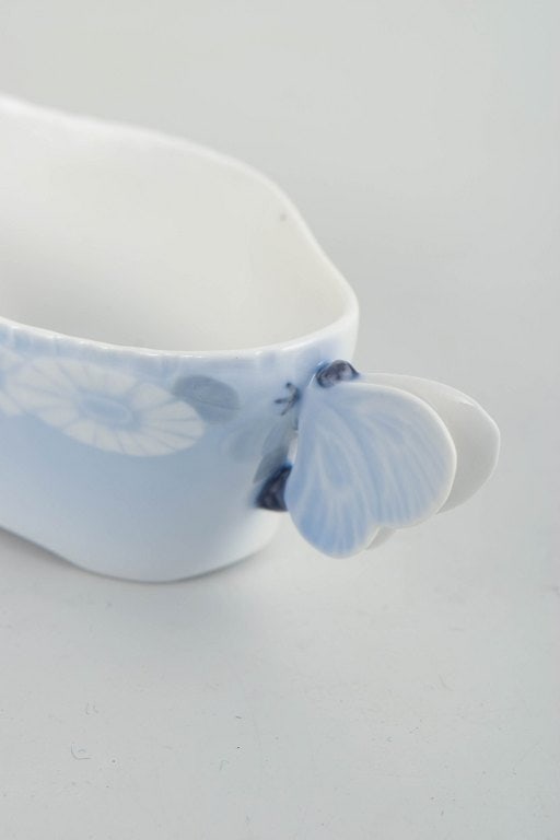 Royal Copenhagen, Denmark. Midsummer Night's Dream, porcelain creamer with decorative handle. - 3