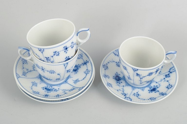 Royal Copenhagen, Denmark. Blue Fluted Plain, set of three porcelain coffee cups with saucers. - 2