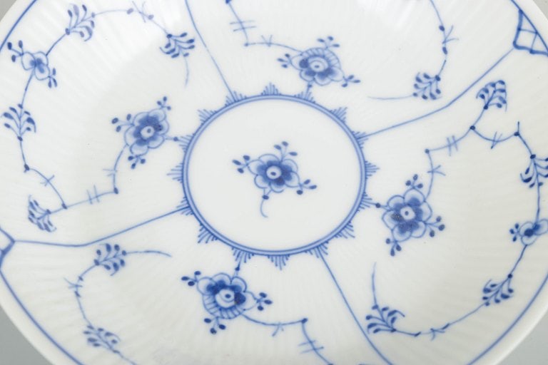 Royal Copenhagen, Denmark. Blue Fluted Plain porcelain bowl decorated with cobalt blue underglaze. - 3