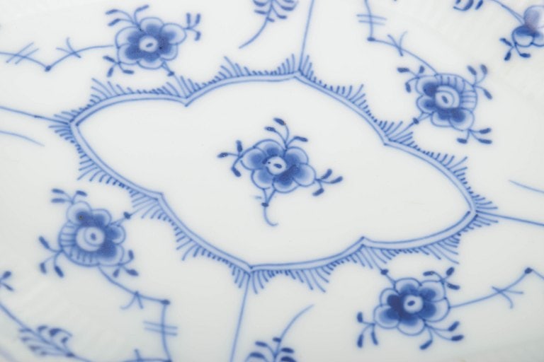 Royal Copenhagen, Denmark. Blue Fluted Plain porcelain dish decorated with cobalt blue underglaze. - 3
