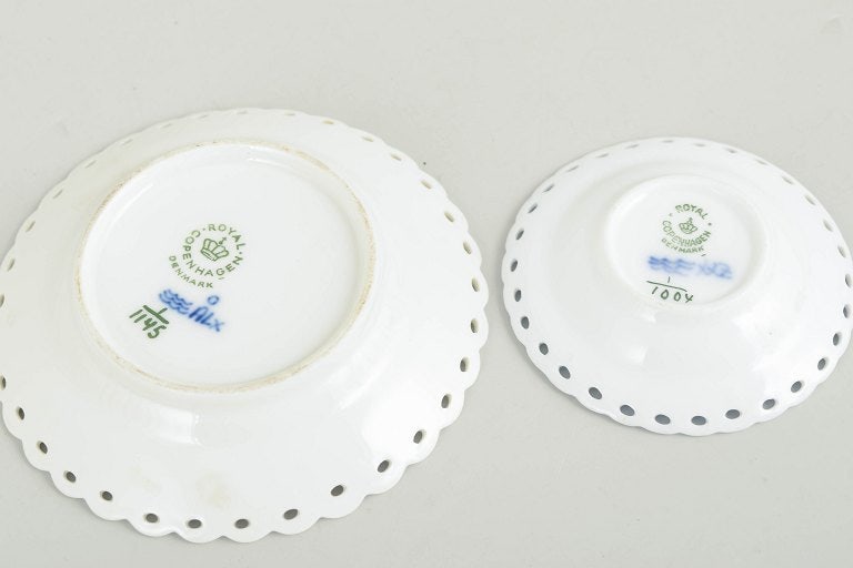 Royal Copenhagen, Denmark. Blue Fluted Full Lace set of two small porcelain dishes decorated with - 4