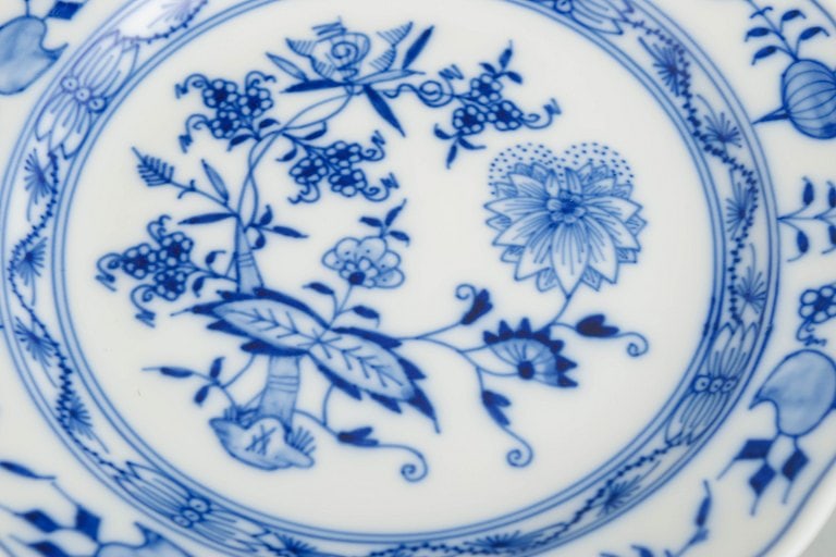 Meissen, Germany. Blue Onion set of seven porcelain salad plates decorated with underglaze blue. - 3