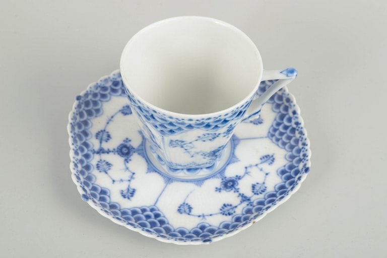 Royal Copenhagen, Denmark. Blue Fluted Full Lace coffee cup with saucer with underglaze decoration. - 2