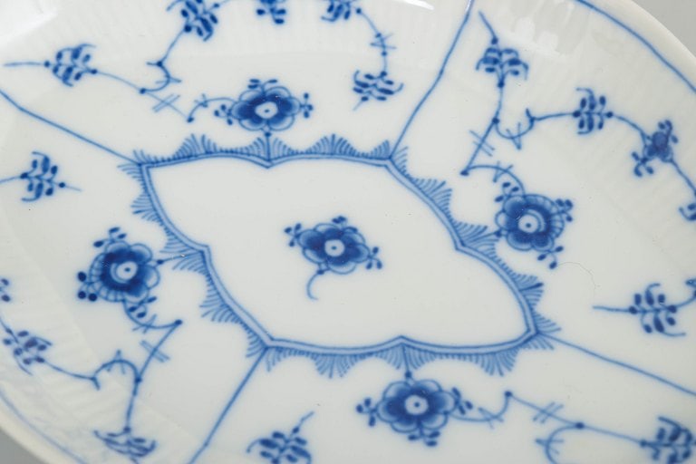 Royal Copenhagen, Denmark. Blue Fluted Plain oval porcelain dish with underglaze decoration. Approx. - 3