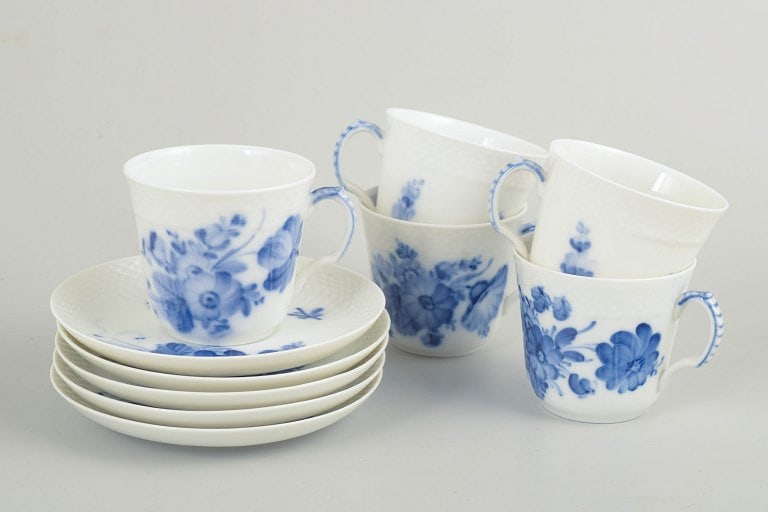 Royal Copenhagen, Denmark. Blue Flower Braided set of five porcelain coffee cups with matching (1 of 4)