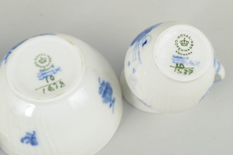 Royal Copenhagen, Denmark. Blue Flower Braided porcelain sugar bowl and cream jug with underglaze - 4