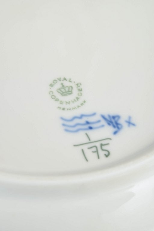 Royal Copenhagen, Denmark. Blue Fluted Plain, set of four dinner plates with decoration in cobalt - 4
