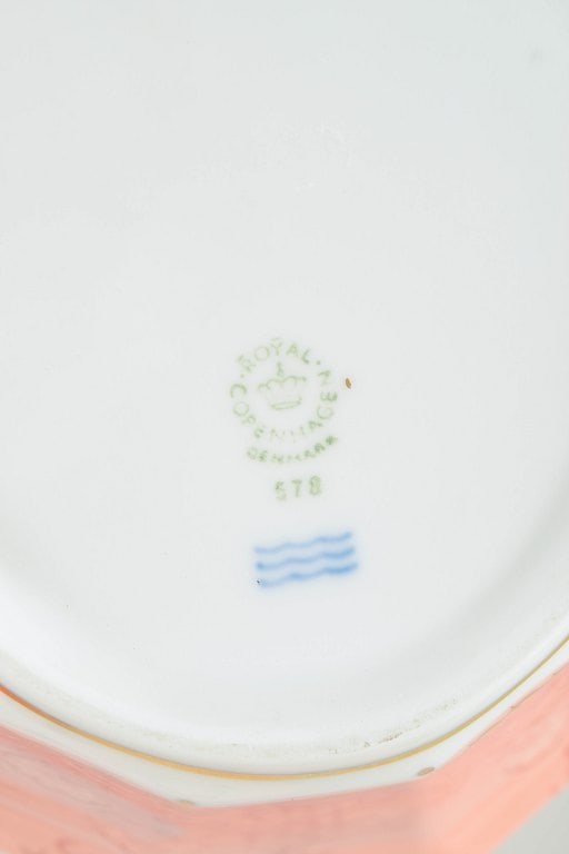 Royal Copenhagen, Denmark. Low bowl in white porcelain with decoration in pink tones. Approx. - 4