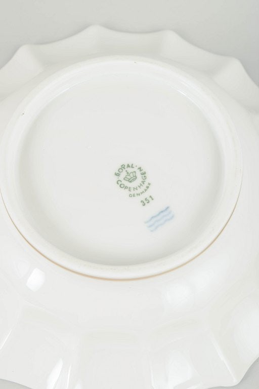 Royal Copenhagen, Denmark. Fairytale set of two porcelain bowls in pink tones. Approx. 1992–1999. - 4