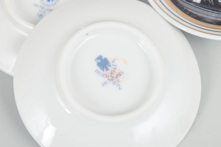 Hollóháza, Hungary. Set of six round porcelain coasters with black and white decoration. Approx. - 4