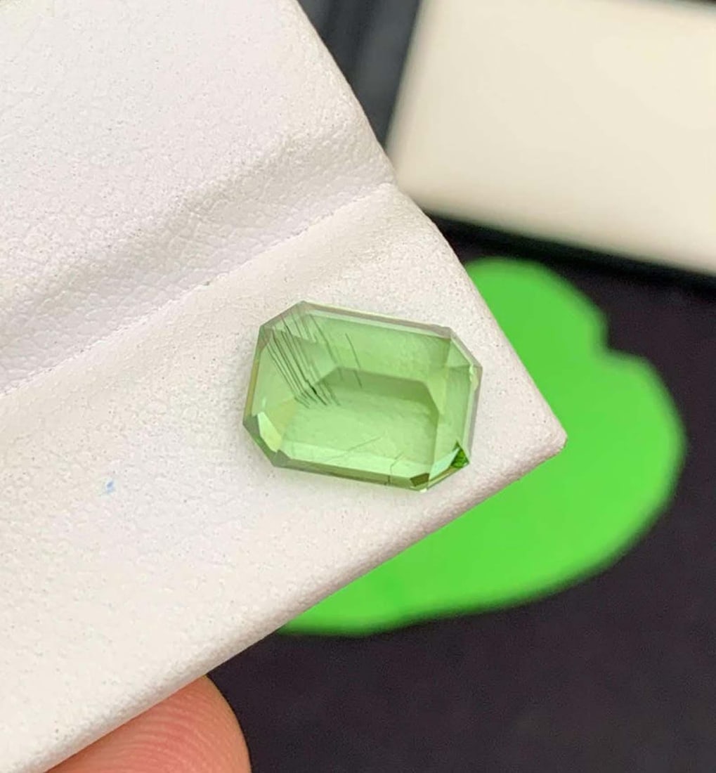Emerald Cut Peridot Gemstone: Natural Green Rutile, August Birthstone: Highlights Supplies for making crafts Materials: Gemstone: Peridot Natural Peridot Gemstones, Top Color Emerald Cut Rutile Peridot Loose Gemstone From Pakistan, August Birthstone weight : 4.77 carat D