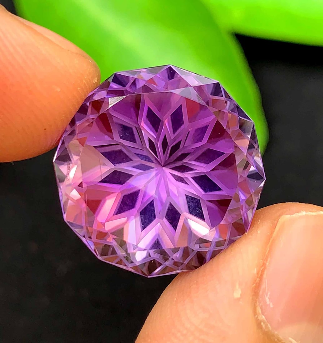 Flower Cut Amethyst Gemstone: February Birthstone, 28.25 Carats: Natural Amethyst Gemstone, Precision Flower Cut Amethyst Gemstone, Perfect Cut, Faceted Gemstone February Birthstone weight - 28.25 Carats Dimension - 19*19*14.5 mm Shape : Precision Round Cut Color :