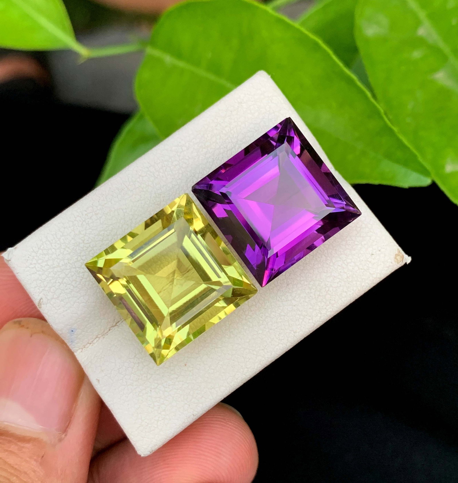 Fancy Cut Amethyst Citrine Gemstone Pair: February Birthstone, 31.30 Carat: Highlights Supplies for making crafts Materials: Gemstone: Amethyst Carat weight: 31.30 Natural Amethyst Gemstone, Fancy Cut Amethyst And Citrine Reverse Pair Loos Gemstones February Birthstone Proper