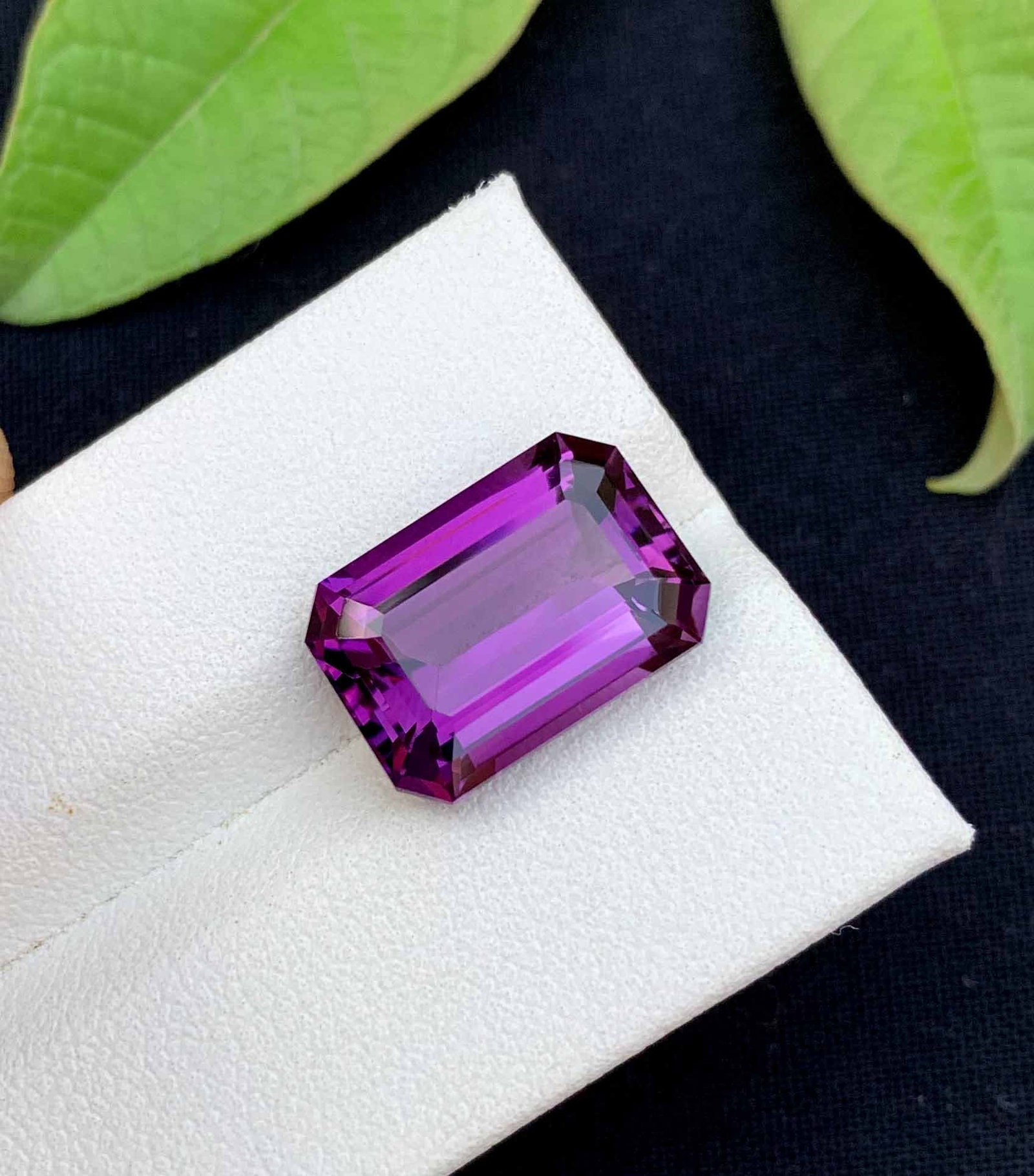 Emerald Cut Amethyst Gemstone: 7.30 Carats, February Birthstone: Highlights Supplies for making crafts Materials: Gemstone: Amethyst Carat weight: 7.30 Natural Amethyst Gemstone, Emerald Cut Amethyst Gemstone, Amethyst for Jewelry Making, February Birthstone weight