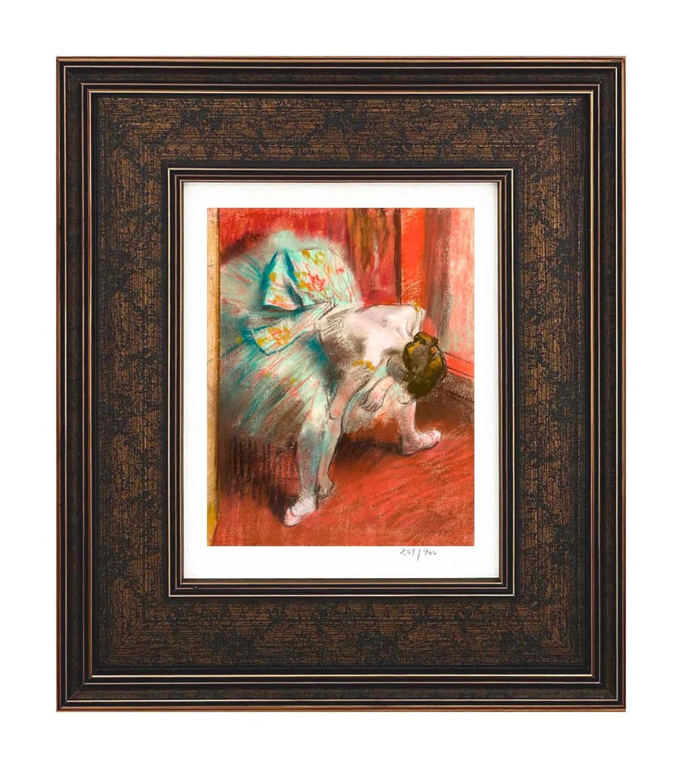 Edgar Degas Danseuse au tutul vert framed: Title: Edgar Degas Danseuse au tutul vert framed Description: Artist: Edgar Degas \nCountry: France \nTitle: Danseuse au tutul vert \nMedium: Giclees \nMarks: Limited Edition numbered, not signed \nPa