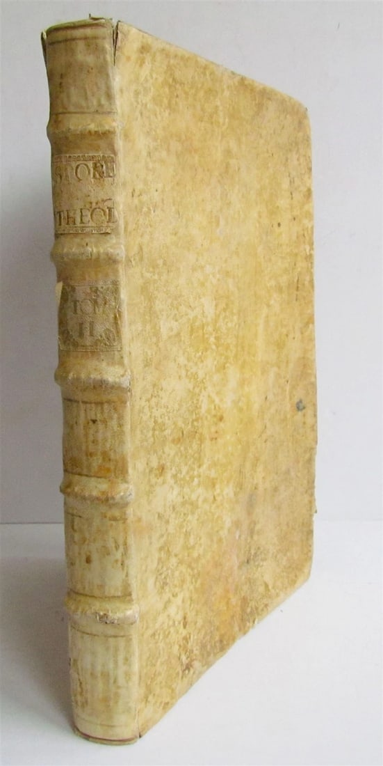 1704 PATRITII SPORER PASSAVIENSIS ORDINIS ANTIQUE FOLIO VELLUM BOUND: Size 9 1/4 by 13" Venetiis, N.Pezzana, 1704. 434,(14)p. Vellum bound. Text in Latin Some wear 1.5 Please see my other auctions Reserve: $210.00 Shipping: Domestic: Flat-rate of $25.00 to anywhere wi