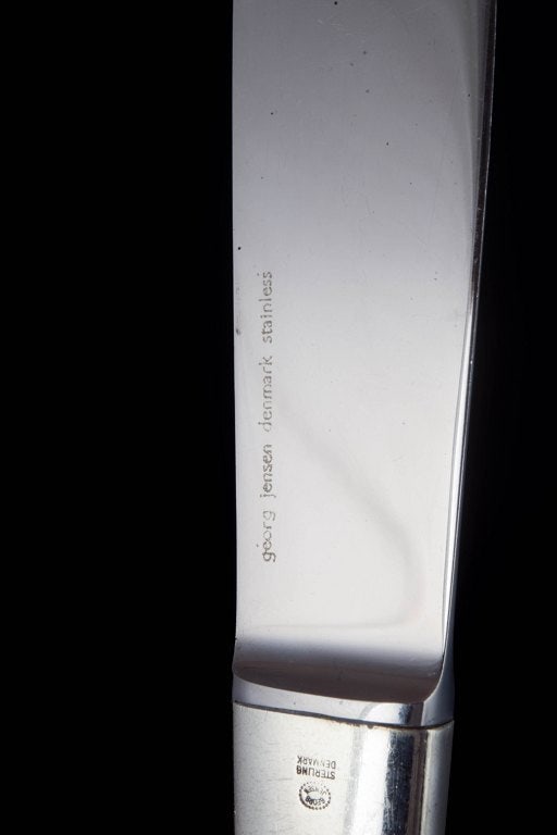 Henning Koppel for Georg Jensen, Denmark. Set of four dinner knives in stainless steel and sterling - 5