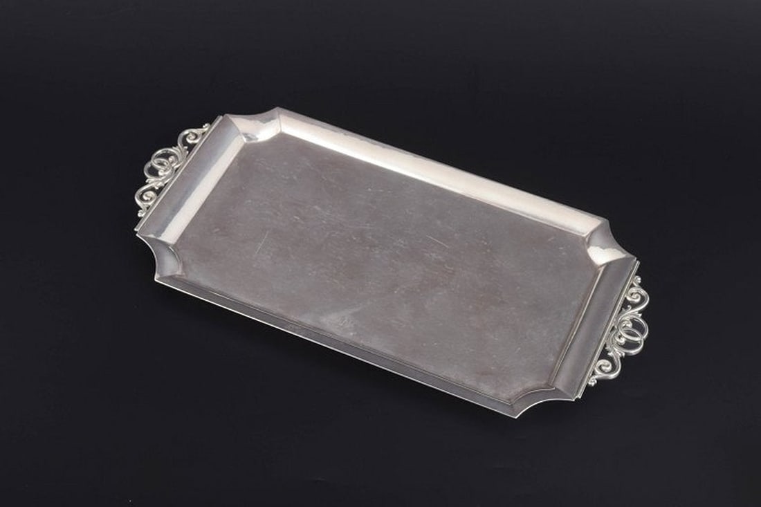 Georg Jensen, Denmark. Rectangular sterling silver tray with shaped corners and openwork scroll - 2