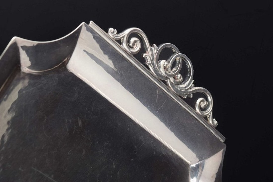 Georg Jensen, Denmark. Rectangular sterling silver tray with shaped corners and openwork scroll - 3