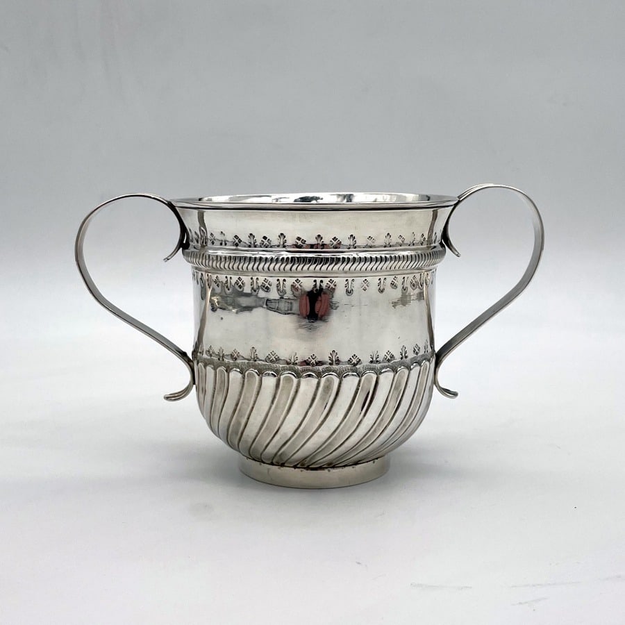 Mid 18th Century Antique George III Silver Porringer London 1762 Fuller White - 4